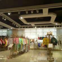 廣州市巴啦服飾有限責任公司 一站式服裝服飾批發解決方案